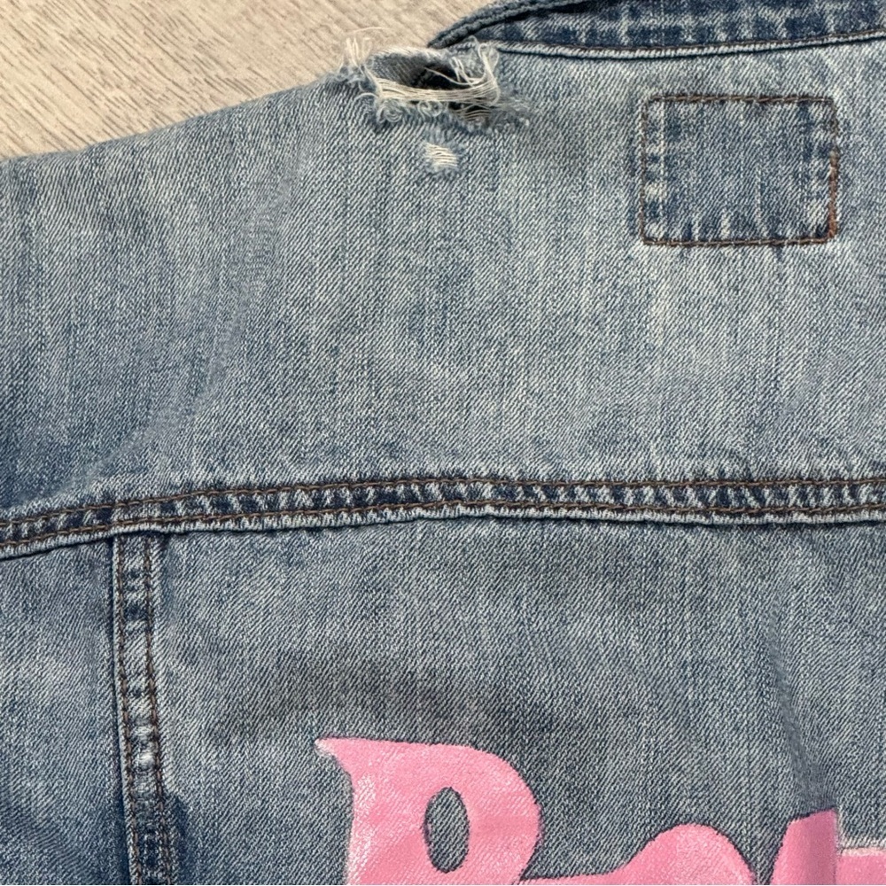 American Eagle Custom Bratz Denim Jacket distressed SZ Small - Picture 10 of 12